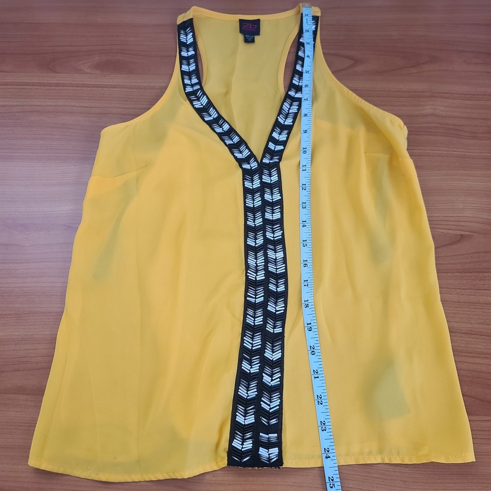 2b bebe‎ Top Size sx Yellow Color - Picture 3 of 8